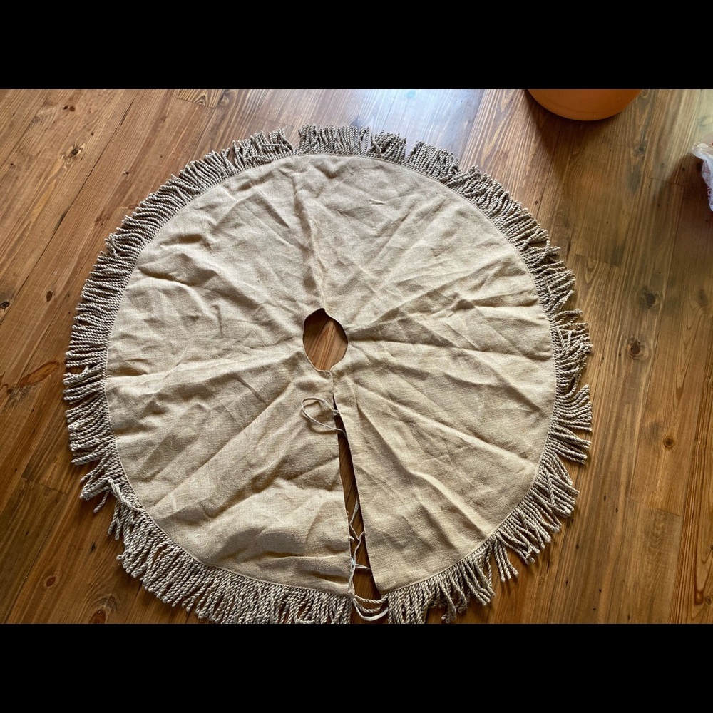 Christmas tree rug